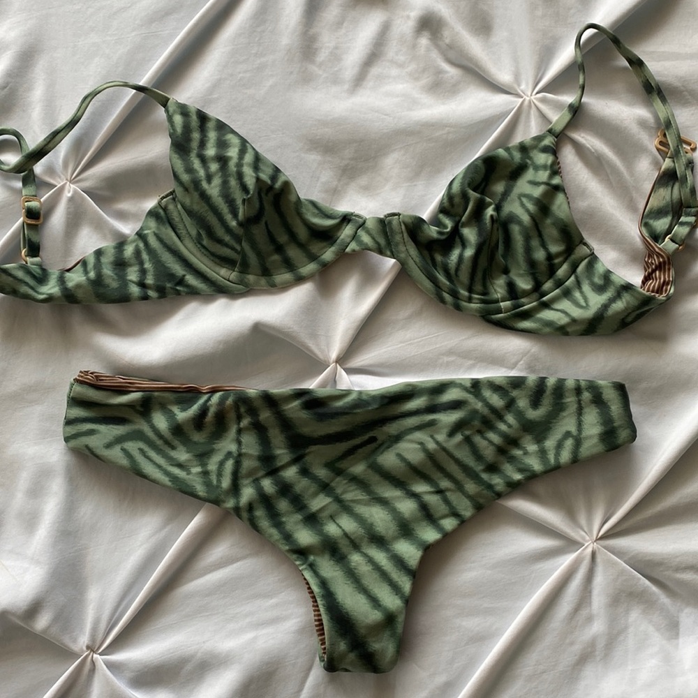 Acacia set in Savanna (small)